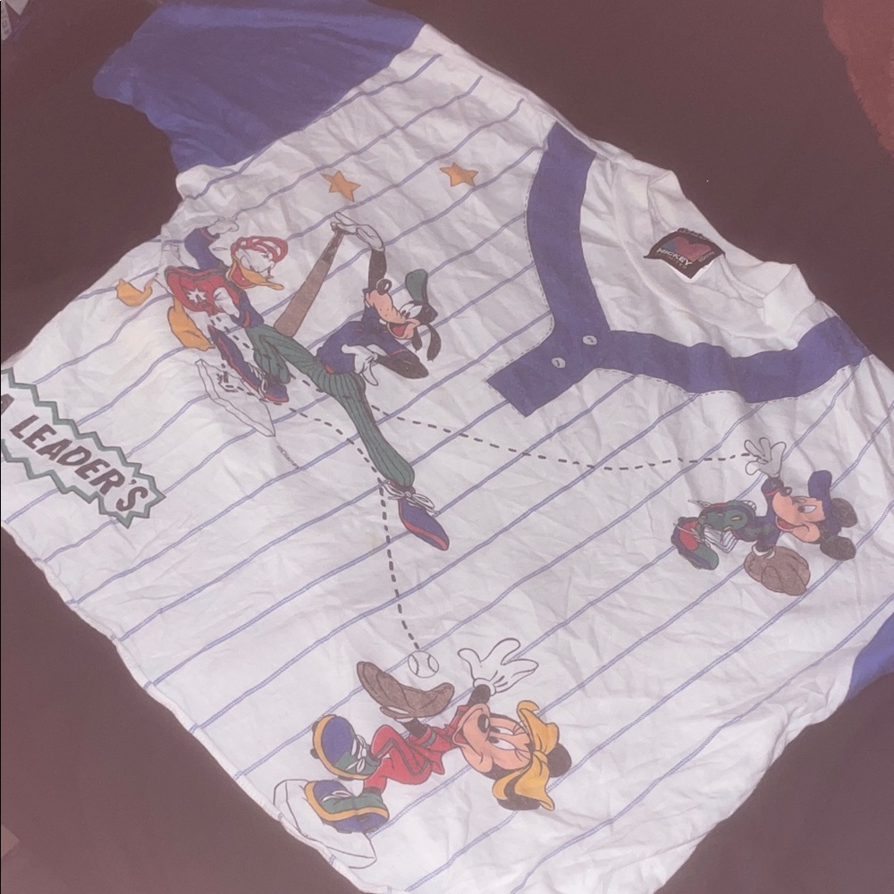 MICKEY MOUSE 90s ERA LEADERS SHIRT